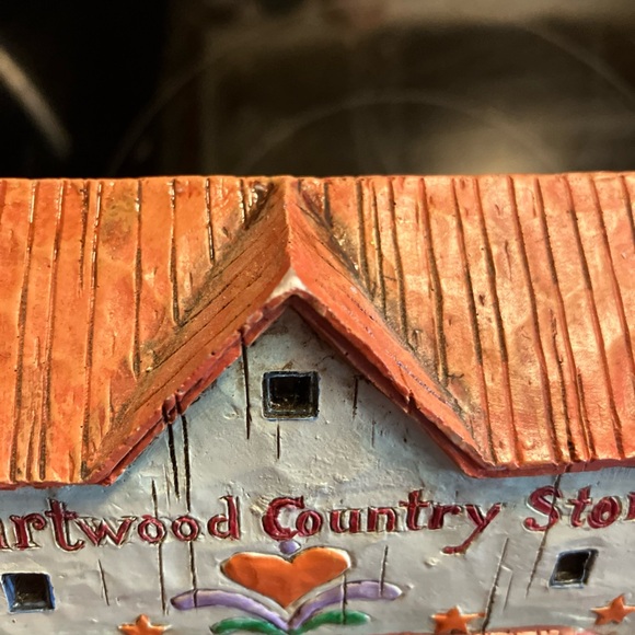 Jim Shore Heartwood Country Store Decorative Figurine - Picture 7 of 8